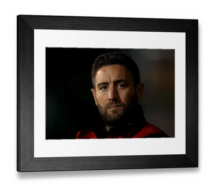Framed Print : Fulham vs. Bristol City: Lee Johnson Leads the Robins in EFL Cup Clash at Craven Cottage Framed Print : Fulham vs. Bristol City: Lee Johnson Leads the Robins in EFL Cup Clash at Craven Cottage