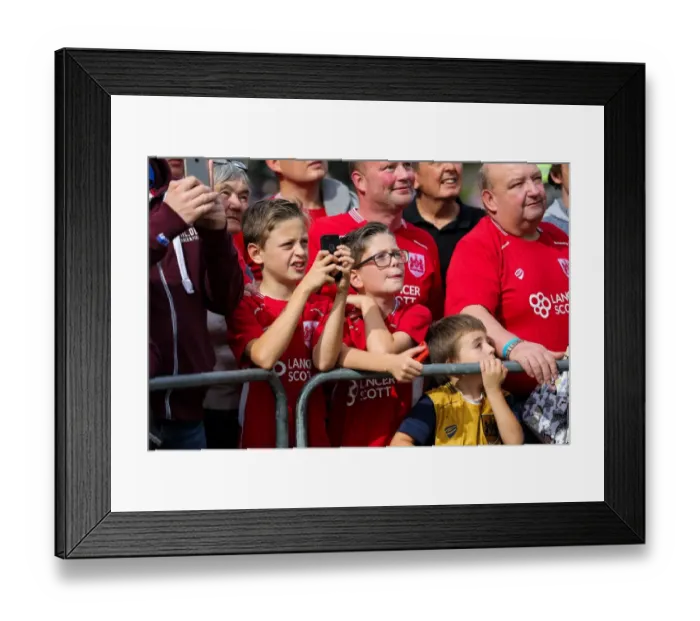 Framed Print : Fulham vs. Bristol City: Passionate Fans at Craven Cottage, EFL Championship (2016)