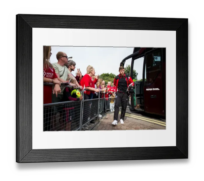 Framed Print : Bristol City Goalkeeper Frank Fielding Arrives at Craven Cottage Ahead of Fulham Match Framed Print : Bristol City Goalkeeper Frank Fielding Arrives at Craven Cottage Ahead of Fulham Match