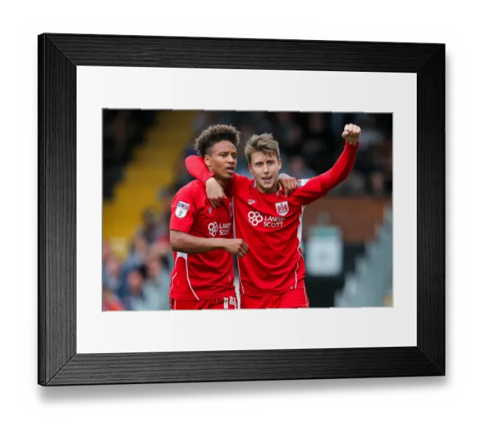 Framed Print : Bristol City's Luke Freeman and Bobby Reid Celebrate 0-2 Goal Against Fulham, Sky Bet EFL Championship (2016) Framed Print : Bristol City's Luke Freeman and Bobby Reid Celebrate 0-2 Goal Against Fulham, Sky Bet EFL Championship (2016)