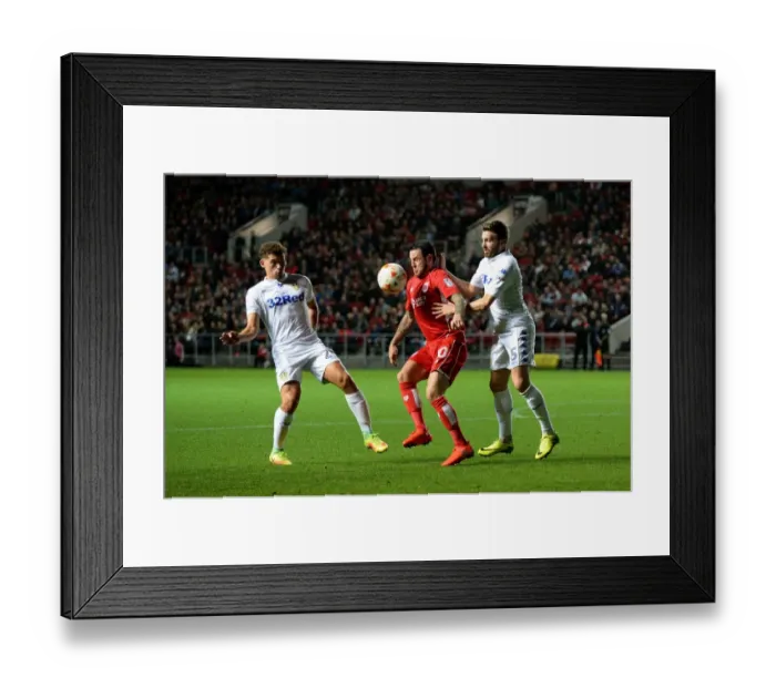 Framed Print : Bristol City's Lee Tomlin Holds Off Leeds United Defenders During Sky Bet Championship Match Framed Print : Bristol City's Lee Tomlin Holds Off Leeds United Defenders During Sky Bet Championship Match
