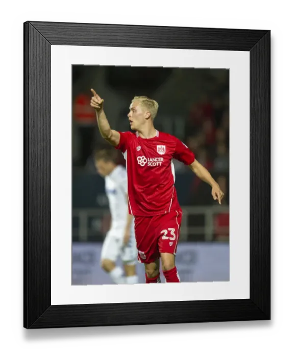 Framed Print : Bristol City vs Leeds United: Hordur Magnusson in Action at Ashton Gate Stadium (September 27, 2016)