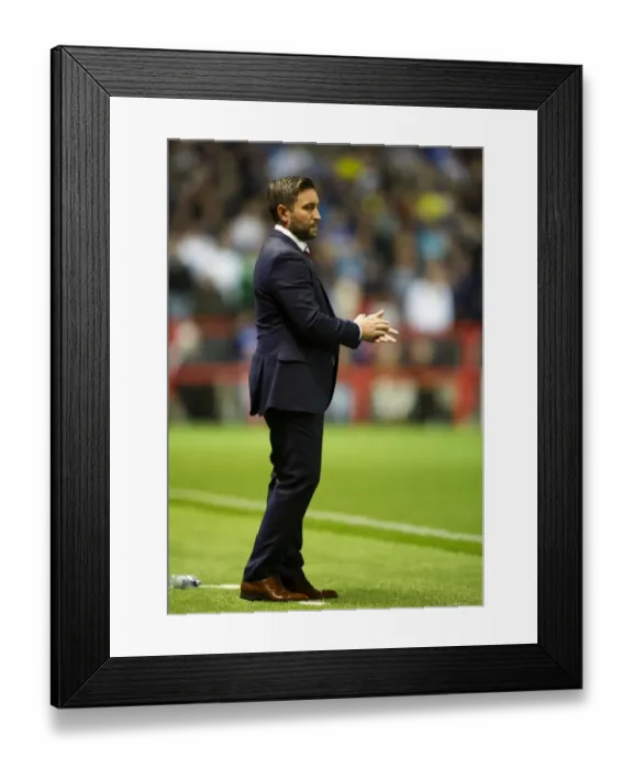 Framed Print : Johnson Leads Bristol City Against Leeds United in Sky Bet Championship (September 2016)