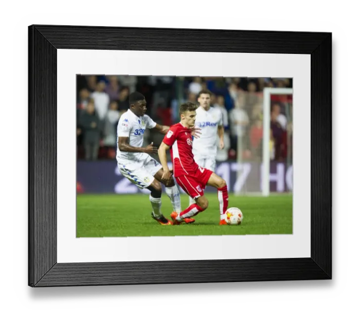 Framed Print : Jamie Paterson in Action: Bristol City vs Leeds United at Ashton Gate Stadium (September 27, 2016) Framed Print : Jamie Paterson in Action: Bristol City vs Leeds United at Ashton Gate Stadium (September 27, 2016)