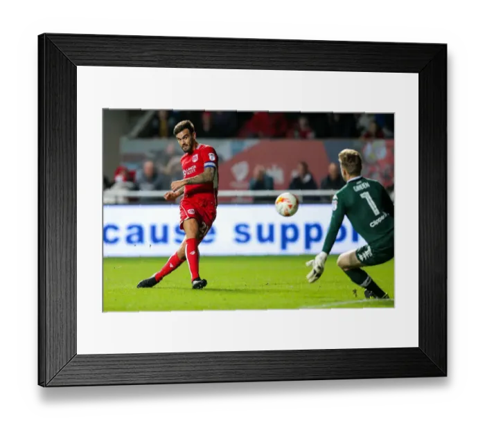 Framed Print : Bristol City Leads Leeds United: Marlon Pack Scores the Opener at Ashton Gate, September 2016