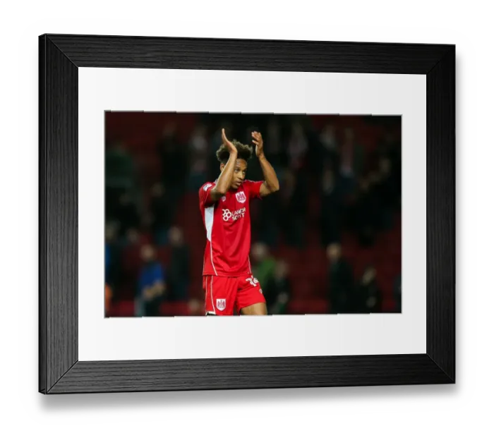 Framed Print : Bristol City's Bobby Reid Celebrates 1-0 Win Over Leeds United, Sky Bet EFL Championship, Ashton Gate Stadium Framed Print : Bristol City's Bobby Reid Celebrates 1-0 Win Over Leeds United, Sky Bet EFL Championship, Ashton Gate Stadium