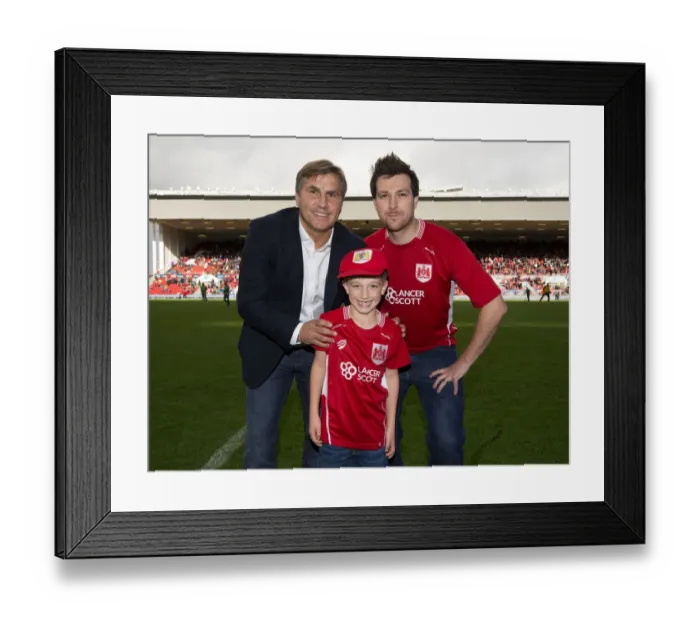 Framed Print : Bristol City vs. Nottingham Forest Clash at Ashton Gate Stadium, Sky Bet Championship (October 2016) Framed Print : Bristol City vs. Nottingham Forest Clash at Ashton Gate Stadium, Sky Bet Championship (October 2016)