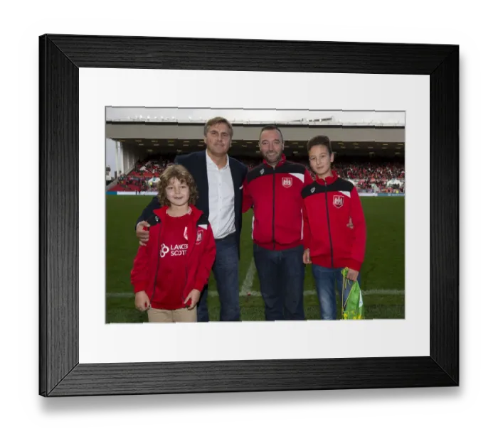 Framed Print : Sky Bet Championship Showdown: A Riveting Football Battle between Bristol City and Nottingham Forest at Ashton Gate Stadium (October 2016) Framed Print : Sky Bet Championship Showdown: A Riveting Football Battle between Bristol City and Nottingham Forest at Ashton Gate Stadium (October 2016)