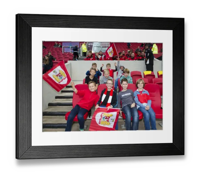 Framed Print : Bristol City vs. Nottingham Forest: A Clash in the Sky Bet Championship at Ashton Gate Stadium (October 2016) Framed Print : Bristol City vs. Nottingham Forest: A Clash in the Sky Bet Championship at Ashton Gate Stadium (October 2016)