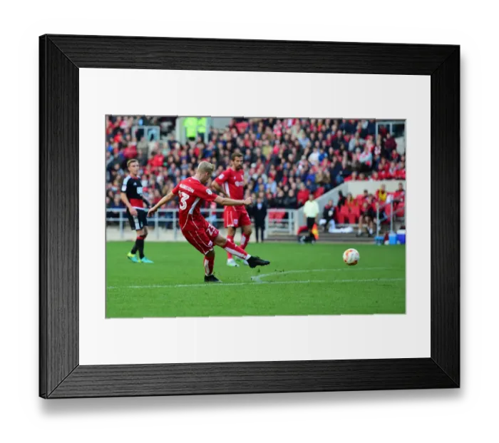 Framed Print : Bristol City's Hordur Magnusson Scores Against Nottingham Forest at Ashton Gate Stadium, Sky Bet Championship (10-01-2016)