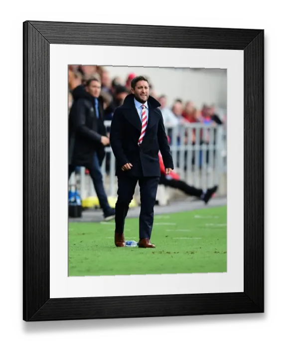 Framed Print : Johnson Leads the Charge: Bristol City vs Nottingham Forest in Sky Bet Championship (10-1-2016) Framed Print : Johnson Leads the Charge: Bristol City vs Nottingham Forest in Sky Bet Championship (10-1-2016)