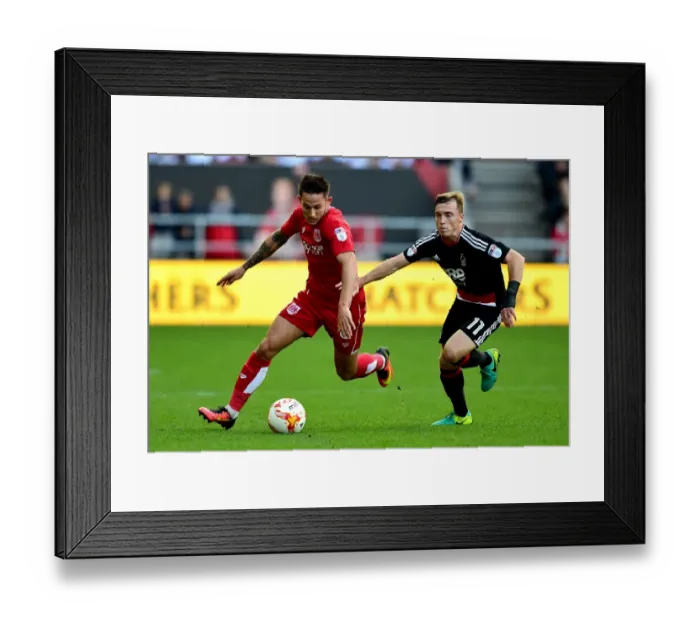 Framed Print : Bristol City vs Nottingham Forest: A Football Rivalry - The Clash of Brownhill and Osborn