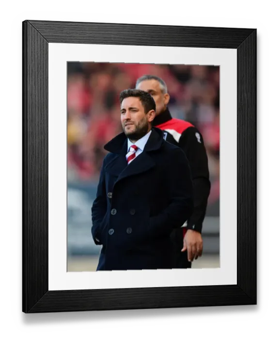 Framed Print : Johnson in Charge: Bristol City vs Nottingham Forest, Sky Bet Championship (October 1, 2016)