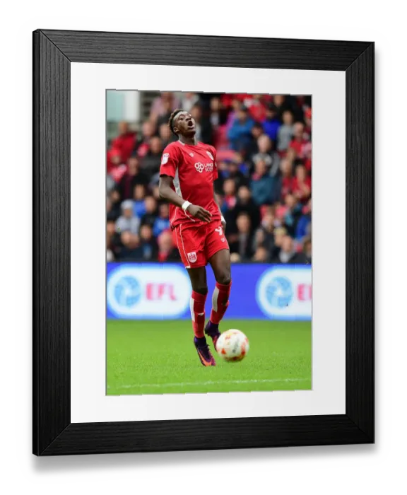 Framed Print : Tammy Abraham in Action: Bristol City vs Nottingham Forest (October 1, 2016)