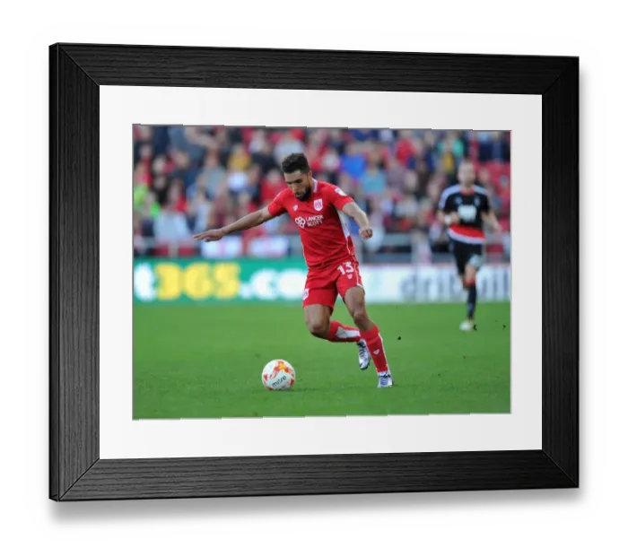 Framed Print : Scott Golbourne in Action: Bristol City vs. Nottingham Forest at Ashton Gate Stadium (October 1, 2016) Framed Print : Scott Golbourne in Action: Bristol City vs. Nottingham Forest at Ashton Gate Stadium (October 1, 2016)