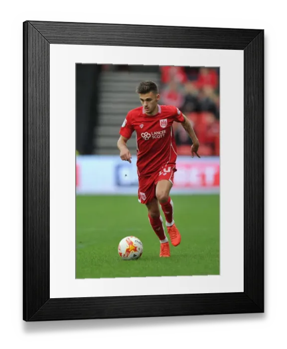 Framed Print : Jamie Paterson in Action: Bristol City vs Nottingham Forest at Ashton Gate Stadium (October 1, 2016) Framed Print : Jamie Paterson in Action: Bristol City vs Nottingham Forest at Ashton Gate Stadium (October 1, 2016)