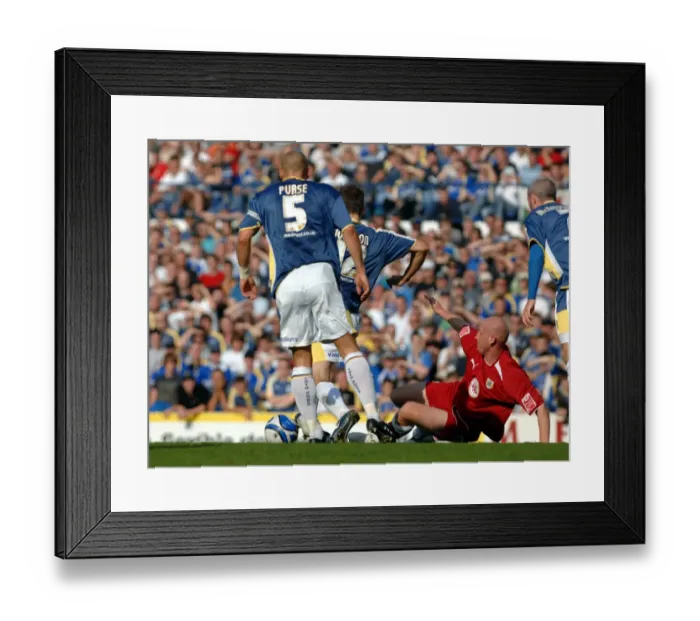 Framed Print : Bristol City vs. Cardiff City: A Football Rivalry - Season 08-09 Framed Print : Bristol City vs. Cardiff City: A Football Rivalry - Season 08-09