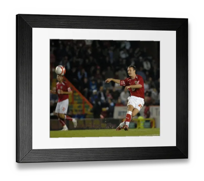 Framed Print : Clash of Titans: Bristol City vs Birmingham City (Season 08-09) Framed Print : Clash of Titans: Bristol City vs Birmingham City (Season 08-09)