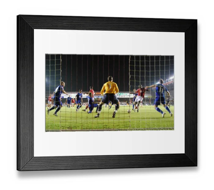 Framed Print : Clash of Rivals: Bristol City vs Birmingham City - Season 08-09 Framed Print : Clash of Rivals: Bristol City vs Birmingham City - Season 08-09