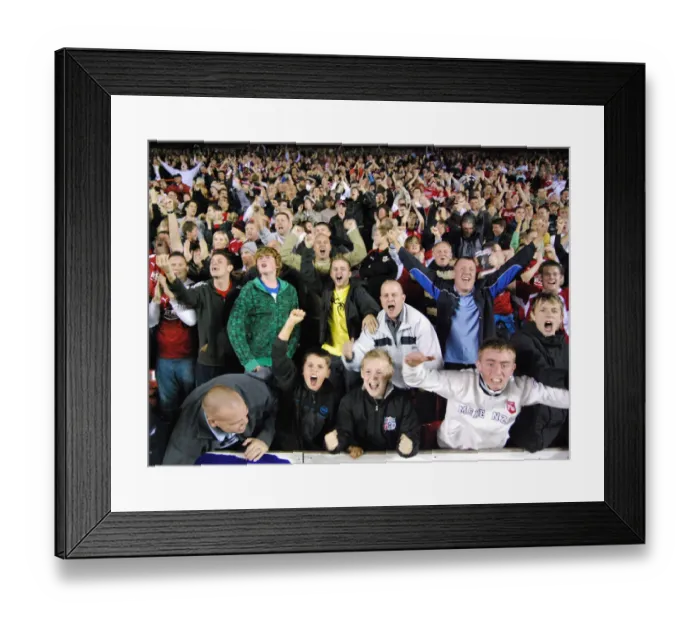 Framed Print : Clash of Rivals: Bristol City vs Birmingham City - Season 08-09 Framed Print : Clash of Rivals: Bristol City vs Birmingham City - Season 08-09