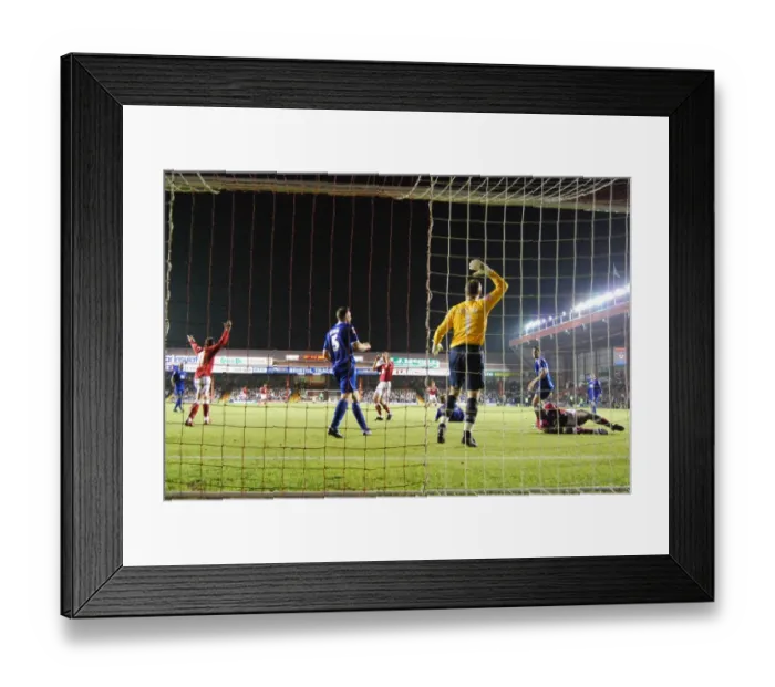 Framed Print : Clash of Rivals: Bristol City vs Birmingham City - Season 08-09