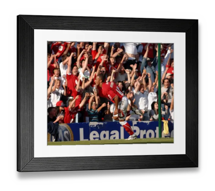 Framed Print : Bristol City vs Doncaster Rovers: A Football Rivalry - Season 08-09 Framed Print : Bristol City vs Doncaster Rovers: A Football Rivalry - Season 08-09