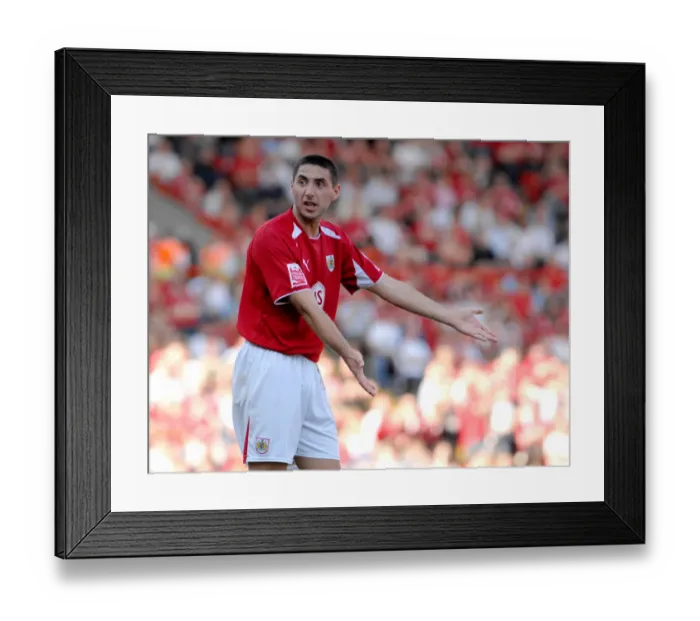 Framed Print : Bristol City vs Doncaster Rovers: A Football Rivalry - Season 08-09 Framed Print : Bristol City vs Doncaster Rovers: A Football Rivalry - Season 08-09