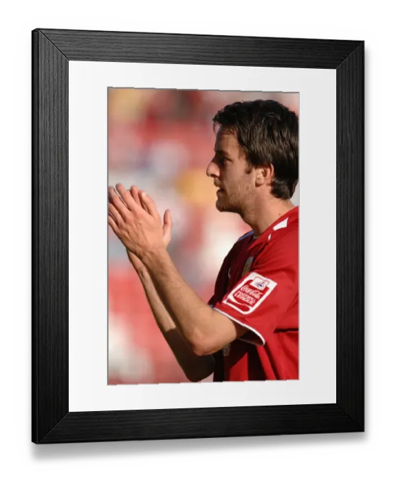 Framed Print : Bristol City vs Doncaster Rovers: A Football Rivalry from the 08-09 Season Framed Print : Bristol City vs Doncaster Rovers: A Football Rivalry from the 08-09 Season