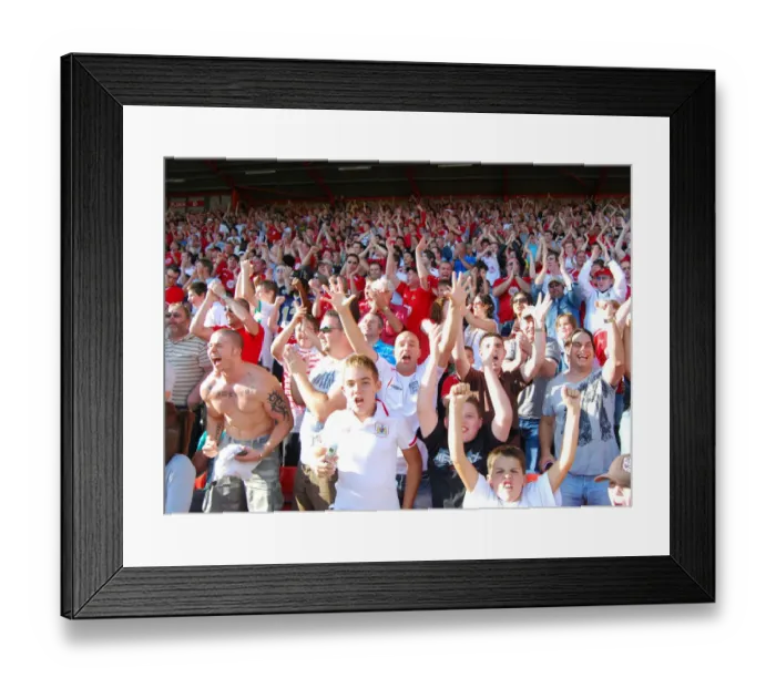 Framed Print : Bristol City vs Doncaster Rovers: A Football Rivalry - Season 08-09 Framed Print : Bristol City vs Doncaster Rovers: A Football Rivalry - Season 08-09