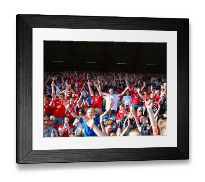 Framed Print : Bristol City vs Doncaster Rovers: A Football Rivalry - Season 08-09 Framed Print : Bristol City vs Doncaster Rovers: A Football Rivalry - Season 08-09