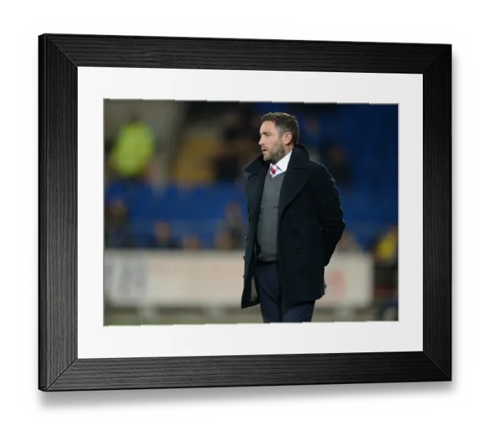 Framed Print : Lee Johnson Leads Bristol City in Sky Bet Championship Clash at Cardiff City Stadium Framed Print : Lee Johnson Leads Bristol City in Sky Bet Championship Clash at Cardiff City Stadium