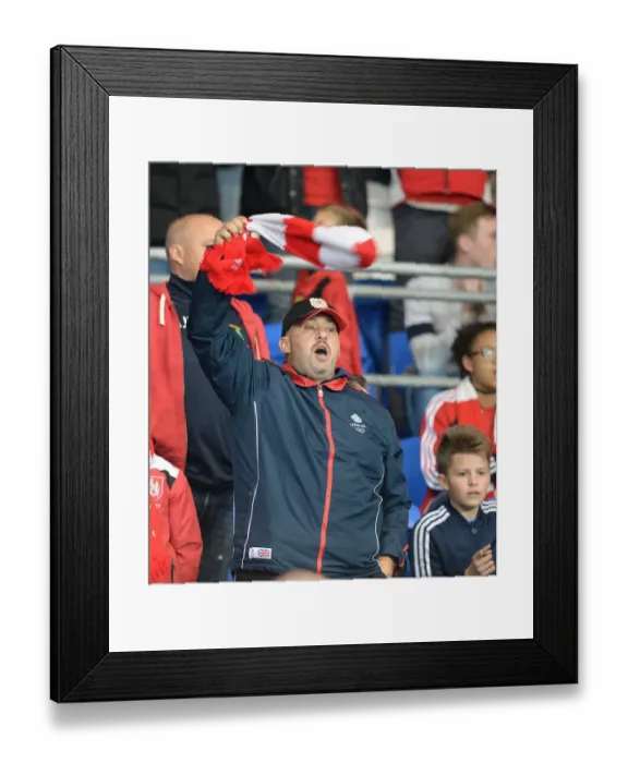 Framed Print : Bristol City Fans in Full Force at Cardiff City Stadium, 14 / 10 / 2016