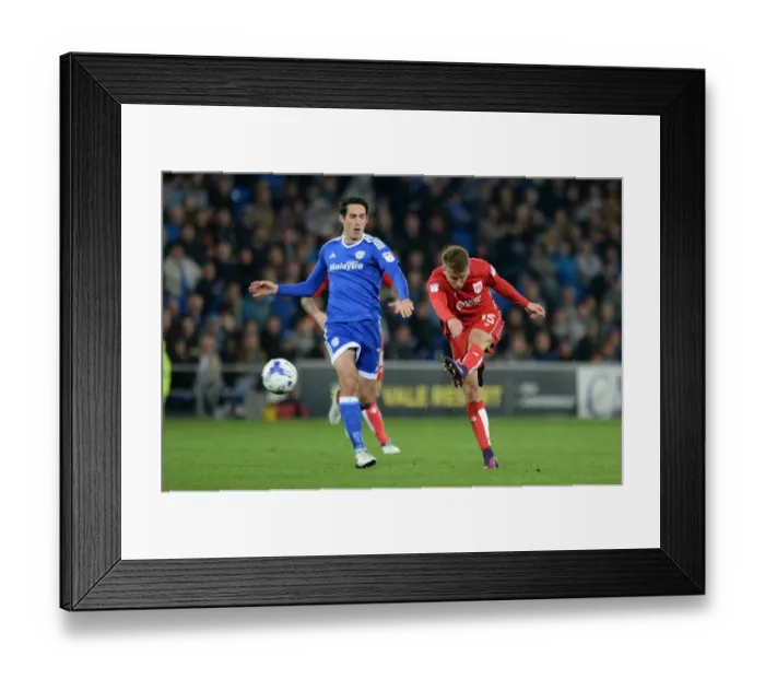 Framed Print : Luke Freeman in Action: Cardiff City vs. Bristol City, Sky Bet Championship (14 / 10 / 2016) Framed Print : Luke Freeman in Action: Cardiff City vs. Bristol City, Sky Bet Championship (14 / 10 / 2016)