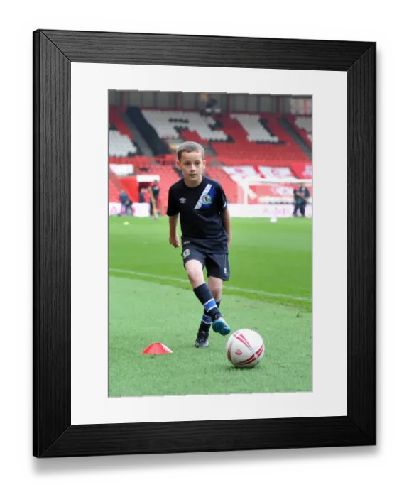 Framed Print : Bristol City vs Blackburn Rovers Clash at Ashton Gate Stadium, Sky Bet Championship (October 2016)