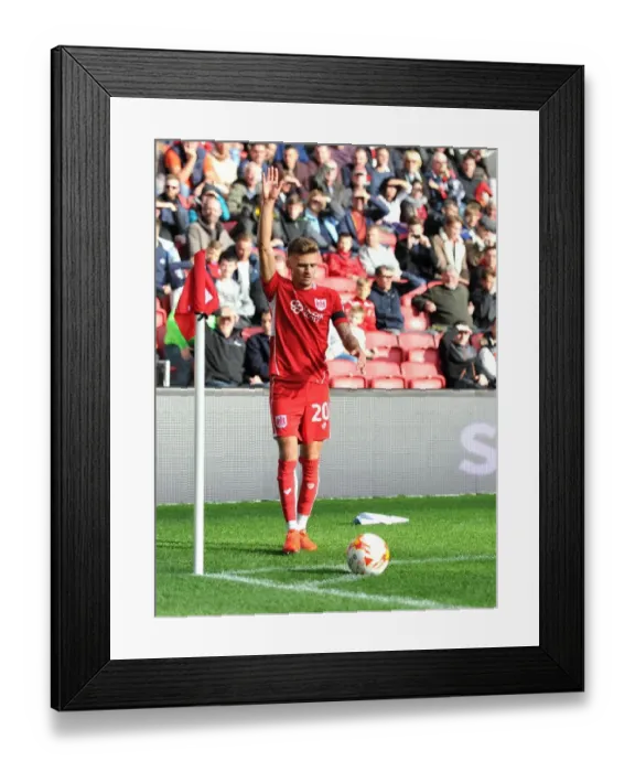 Framed Print : Jamie Paterson Takes Corner Kick: Bristol City vs. Blackburn Rovers, Sky Bet Championship (October 2016) Framed Print : Jamie Paterson Takes Corner Kick: Bristol City vs. Blackburn Rovers, Sky Bet Championship (October 2016)