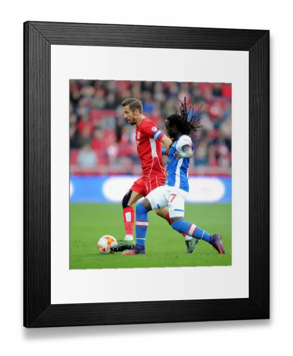 Framed Print : Bristol City vs. Blackburn Rovers: A Championship Showdown - Gary O'Neil vs. Marvin Emnes (October 2016) Framed Print : Bristol City vs. Blackburn Rovers: A Championship Showdown - Gary O'Neil vs. Marvin Emnes (October 2016)