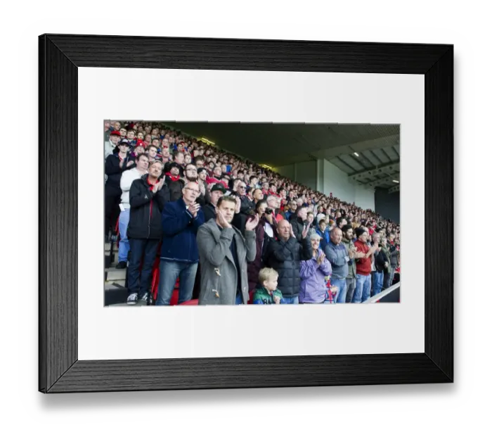 Framed Print : Bristol City Fans Honor Gerry Gow in Dolman Stand during Bristol City vs Blackburn Rovers Match