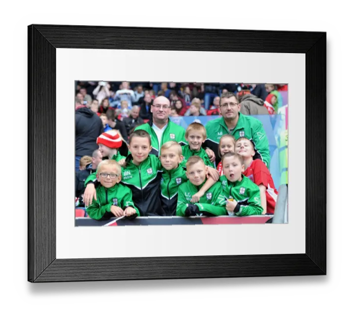 Framed Print : Young Players of Southmead Football Club at Ashton Gate Stadium during Bristol City vs Blackburn Rovers, Sky Bet Championship Match Framed Print : Young Players of Southmead Football Club at Ashton Gate Stadium during Bristol City vs Blackburn Rovers, Sky Bet Championship Match
