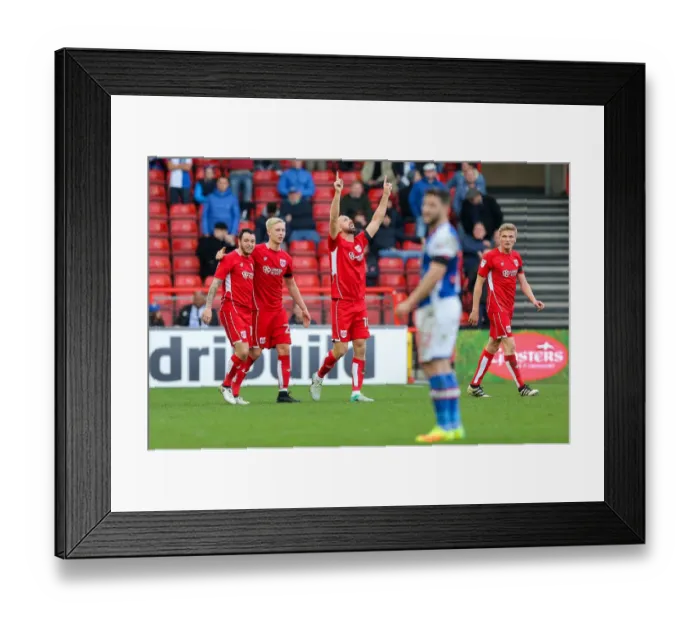 Framed Print : Aaron Wilbraham Scores the Opener for Bristol City Against Blackburn Rovers in Sky Bet EFL Championship (2016) Framed Print : Aaron Wilbraham Scores the Opener for Bristol City Against Blackburn Rovers in Sky Bet EFL Championship (2016)