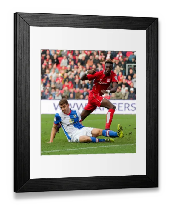 Framed Print : Intense Focus: Tammy Abraham at Ashton Gate - Bristol City vs Blackburn Rovers