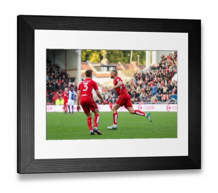 Framed Print : Bristol City Takes 1-0 Lead over Blackburn Rovers: Aaron Wilbraham's Thrilling Goal Celebration (October 2016) Framed Print : Bristol City Takes 1-0 Lead over Blackburn Rovers: Aaron Wilbraham's Thrilling Goal Celebration (October 2016)