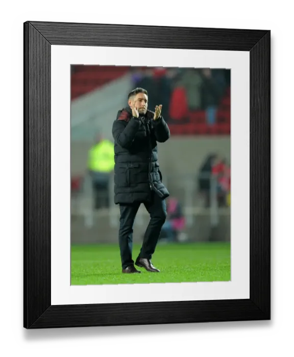 Framed Print : Lee Johnson's Disappointment: Bristol City vs Hull City, 25th October 2016