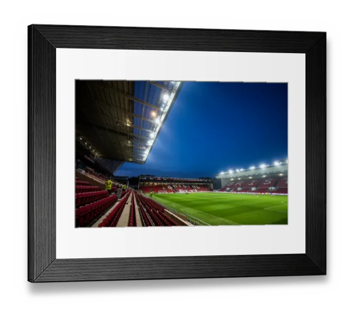 Framed Print : A Peek Inside Ashton Gate: Bristol City vs Hull City - EFL Cup Fourth Round