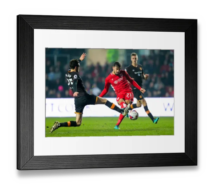 Framed Print : Marlon Pack vs. Ryan Mason: Intense Moment at Ashton Gate Stadium - Bristol City vs. Hull City, EFL Cup Fourth Round