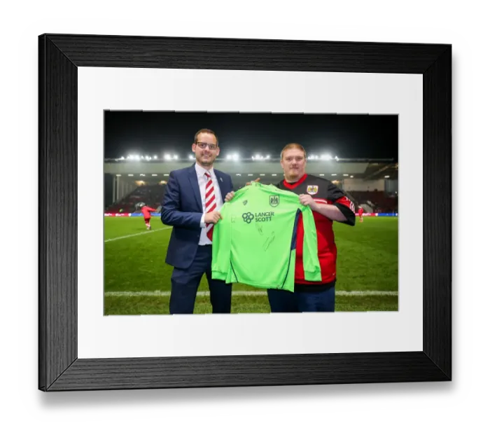 Framed Print : Half Time Draw: Bristol City vs Hull City, EFL Cup Fourth Round - Ashton Gate Stadium Framed Print : Half Time Draw: Bristol City vs Hull City, EFL Cup Fourth Round - Ashton Gate Stadium