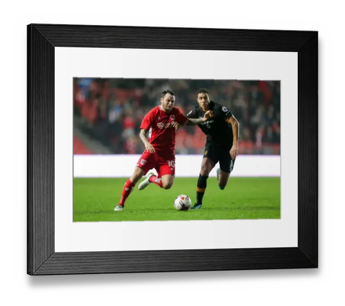 Framed Print : Lee Tomlin's Dramatic Goal: Bristol City Leads Hull City 1-2 (25-10-2016) Framed Print : Lee Tomlin's Dramatic Goal: Bristol City Leads Hull City 1-2 (25-10-2016)