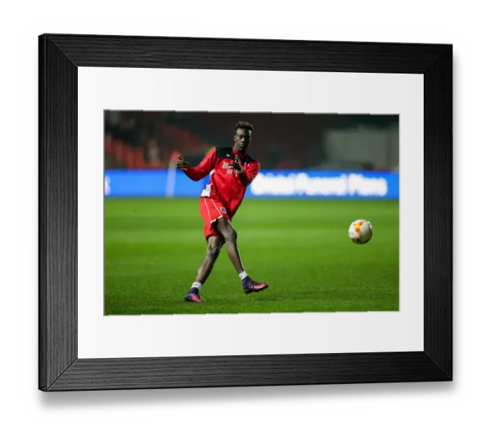 Framed Print : Tammy Abraham Prepares for Bristol City vs Hull City EFL Cup Showdown Framed Print : Tammy Abraham Prepares for Bristol City vs Hull City EFL Cup Showdown