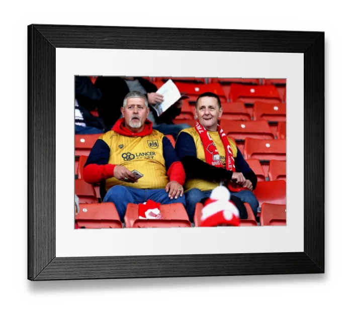 Framed Print : Passionate Bristol City Fans at Oakwell Stadium during Barnsley vs. Bristol City, Sky Bet Championship (October 2016)