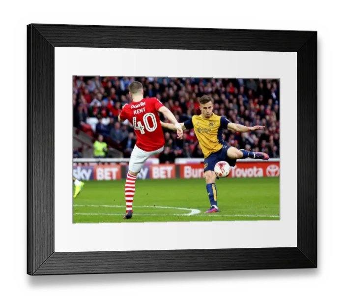 Framed Print : Bristol City's Joe Bryan Takes Shot at Oakwell Stadium during Barnsley vs. Bristol City Championship Match, October 2016 Framed Print : Bristol City's Joe Bryan Takes Shot at Oakwell Stadium during Barnsley vs. Bristol City Championship Match, October 2016