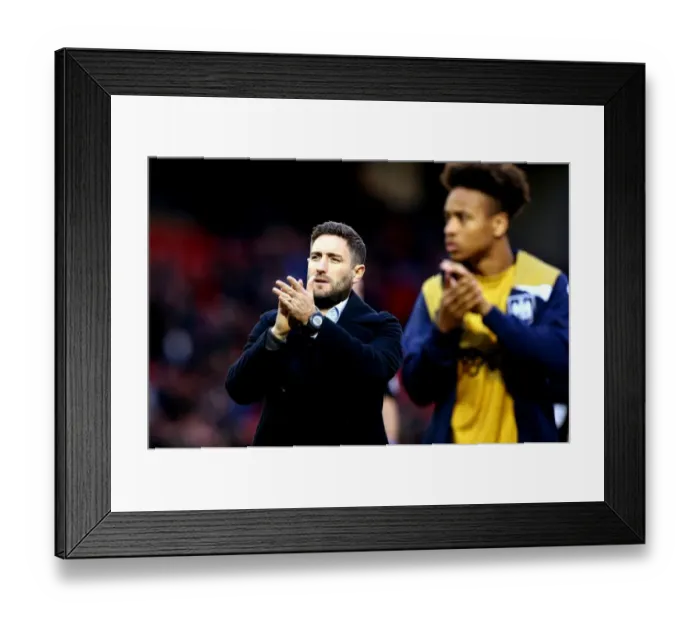 Framed Print : Johnson at the Helm: Lee Leads Bristol City at Oakwell Stadium vs Barnsley, Sky Bet Championship (October 2016) Framed Print : Johnson at the Helm: Lee Leads Bristol City at Oakwell Stadium vs Barnsley, Sky Bet Championship (October 2016)
